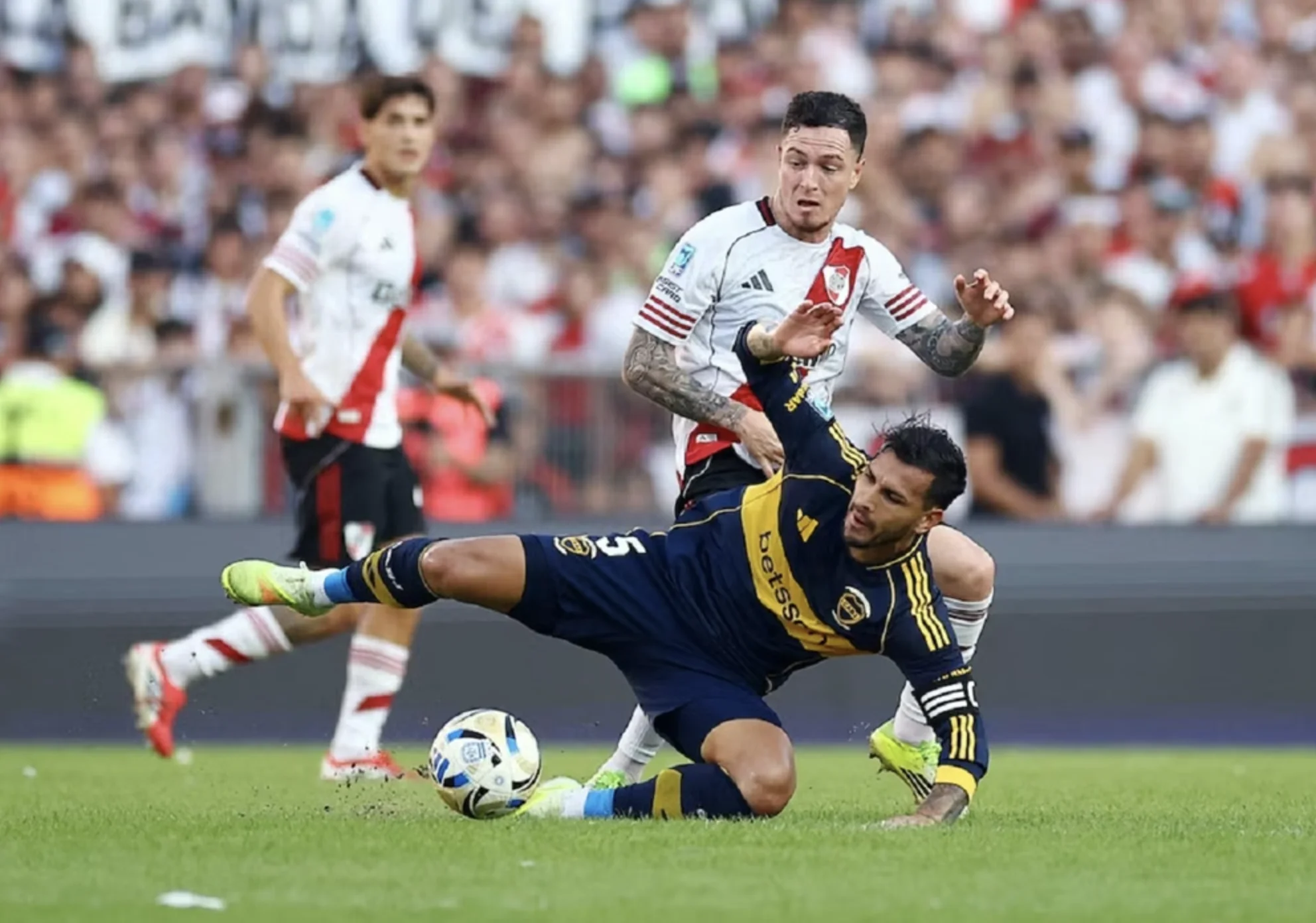 Superclásico Boca-River: la AFA confirmó día y horario del partido